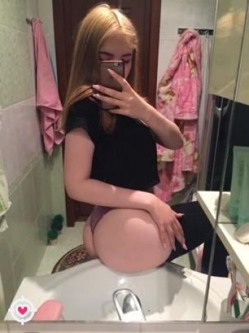 Олечка
